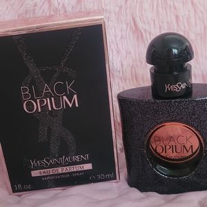 Yves Saint Laurent Black Opium Eau De Parfum 1 oz NIB